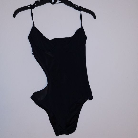 VictoriasSecret Mesh Side Cut Out One Piece Swimsuit Black Size S - Picture 3 of 9